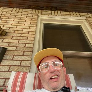 Meet your Posher, Frederick